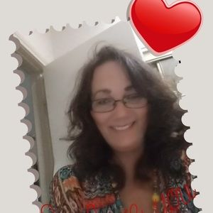 Meet your Posher, Angie